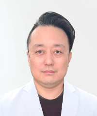 医師